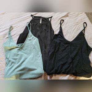 3 camisoles XXL